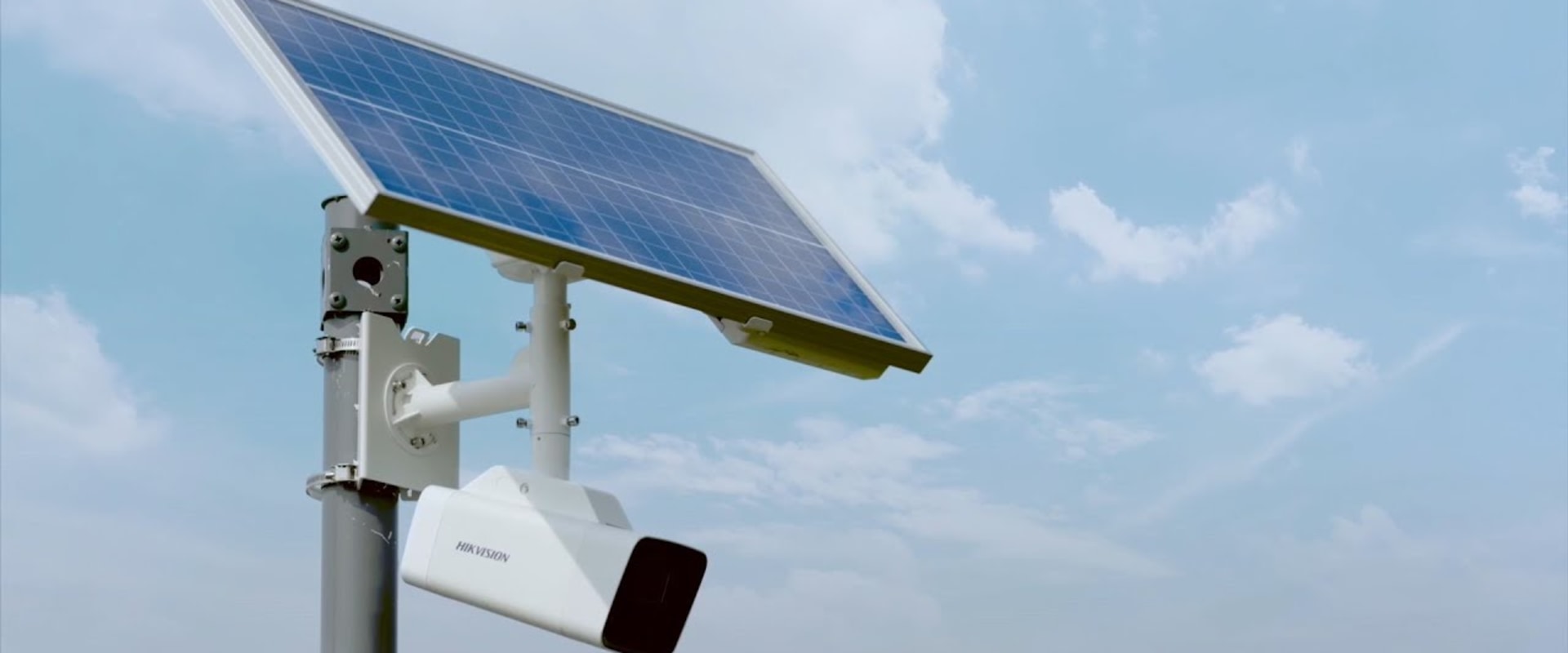 Solar-Powered Cameras: A Comprehensive Overview